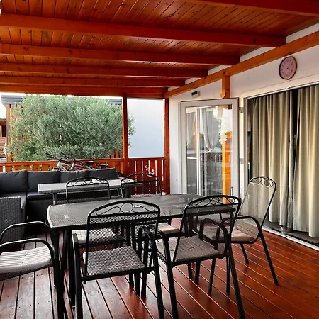 Mobile House Dara Apartment Drage