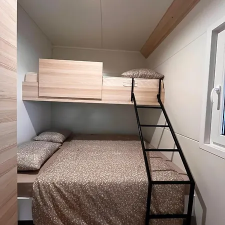Mobile House Dara 公寓 *